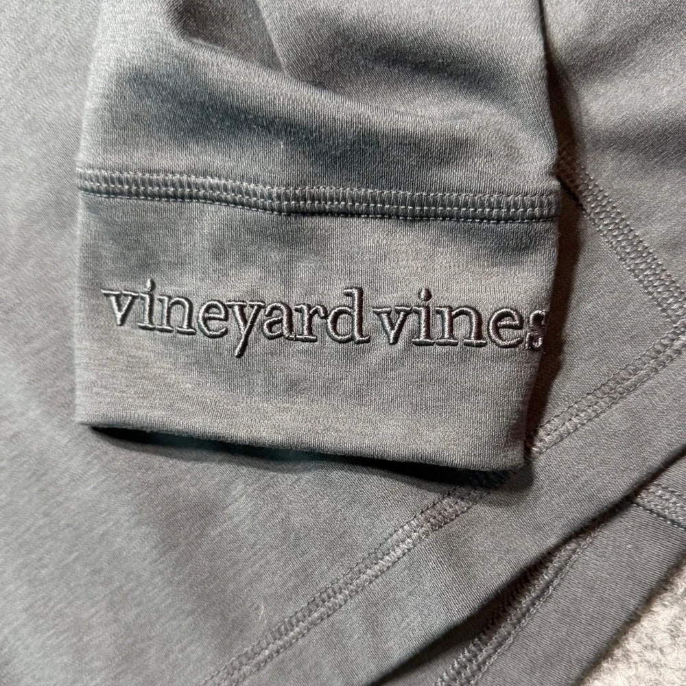 VINEYARD VINES Mens Palmetto Quarter Zip OTG Performance Pullover Grey Small